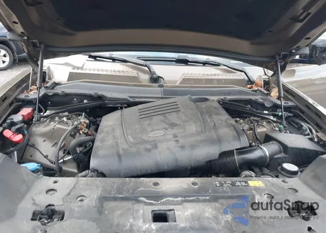 2022 Land Rover Defender 110 S from USA, damaged, VIN SALEJERX9N2075378